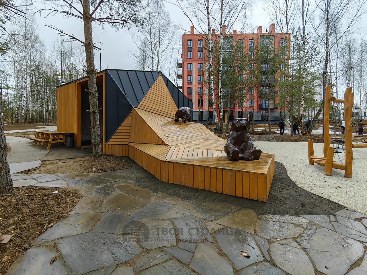  трехкомнатной квартиры