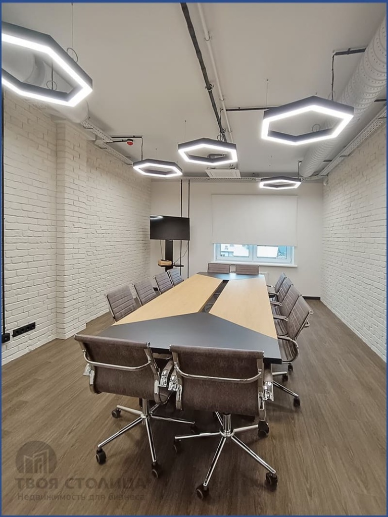 2_Офис_272_кв_м_в_бизнес_центре_на_Нёманской,_24_Переговорка.jpg 2_Офис_272_кв_м_в_бизнес_центре_на_Нёманской,_24_Переговорка.jpg