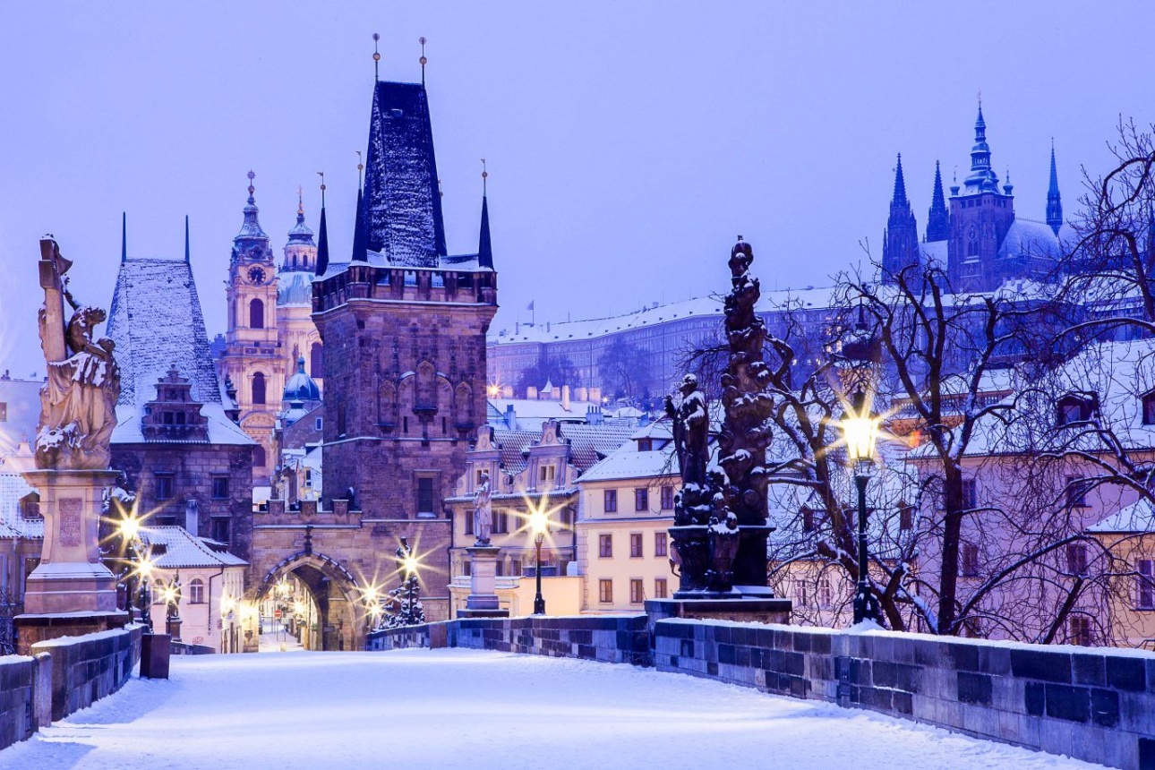 10_2_Карлов_мост_в_Праге_накануне_Рождества.jpg 10_2_Карлов_мост_в_Праге_накануне_Рождества.jpg