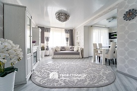  трехкомнатной квартиры