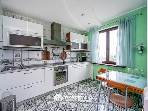 Сдаётся 3-комнатная квартира, Минск, Есенина ул., 83