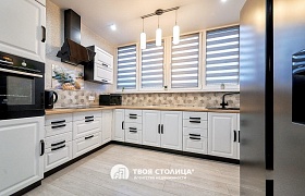 Сдается трехкомнатная квартира, Минск, Нарочанская ул., 4 за 1000 у.е.