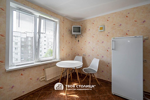 Сдаётся 2-комнатная квартира, Минск, Космонавтов ул., 44 - фото 1 