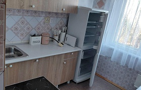 Сдается трехкомнатная квартира, Минск, Космонавтов ул., 5, к. 1 за 400 у.е.