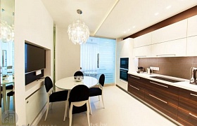 Сдается трехкомнатная квартира, Минск, Жасминовая ул., 3, к. б за 1750 у.е.