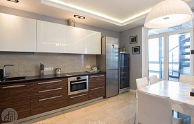 Сдается трехкомнатная квартира, Минск, Победителей просп., 27 за 1400 у.е.