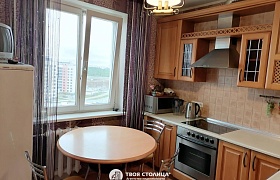 Сдается трехкомнатная квартира, Минск, Лучины ул., 46 за 420 у.е.