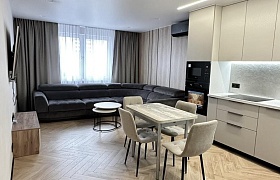 Сдается трехкомнатная квартира, Минск, Разинская ул., 4 за 1000 у.е.