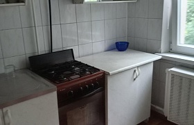 Сдается трехкомнатная квартира, Минск, Золотая Горка ул., 16 за 450 у.е.