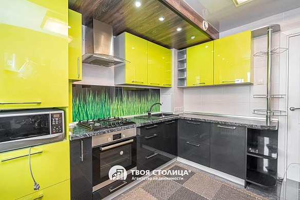 Сдаётся 3-комнатная квартира, Боровляны, Фрунзенская ул., 39, к. 1 - фото 1 