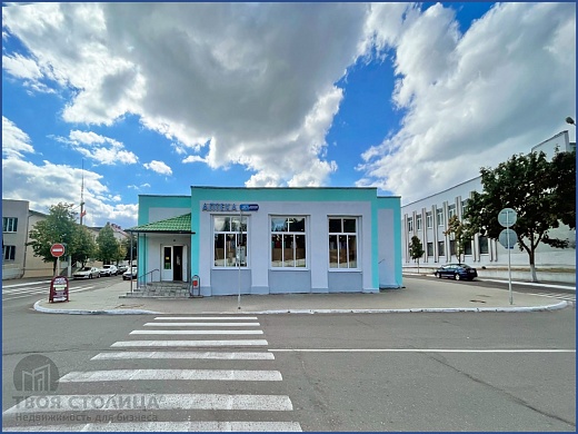 Торговые площади на  продажу, Мядель, Крупской ул., 5 - фото 1 