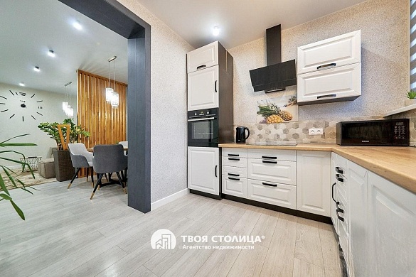 Сдаётся 3-комнатная квартира, Минск, Нарочанская ул., 4 - фото 1 