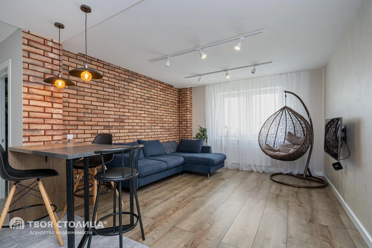 Главное фото