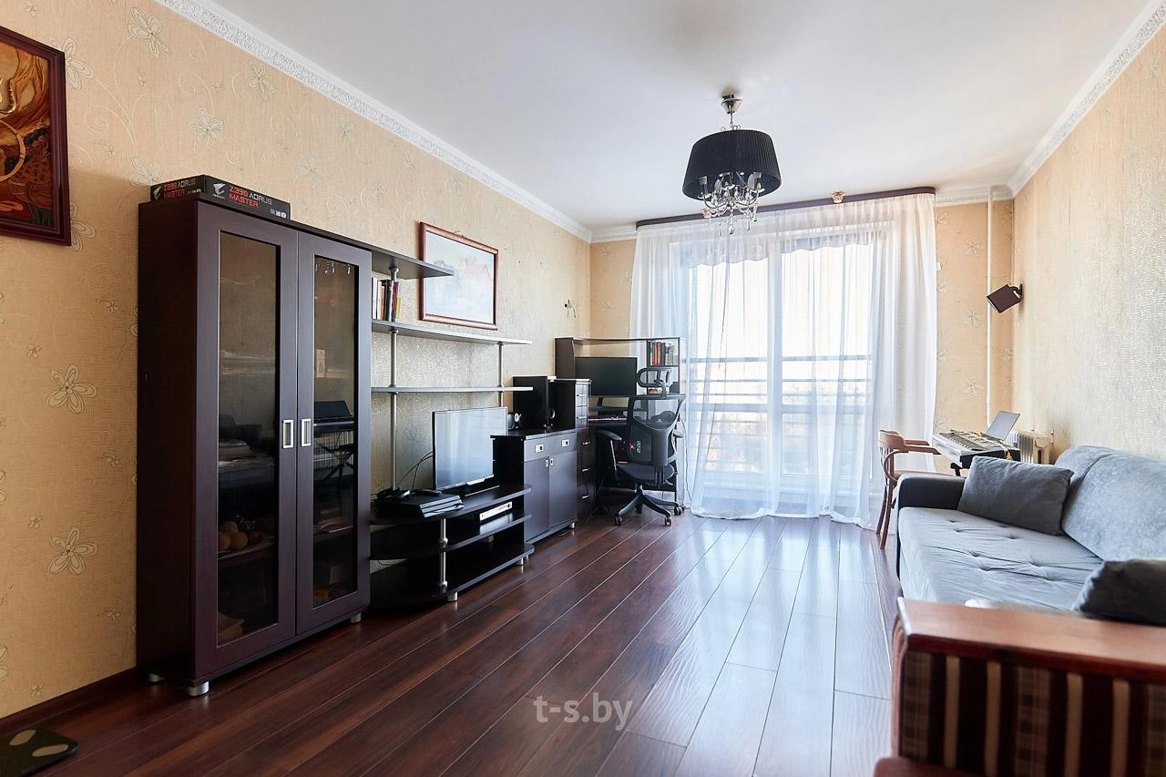 Главное фото