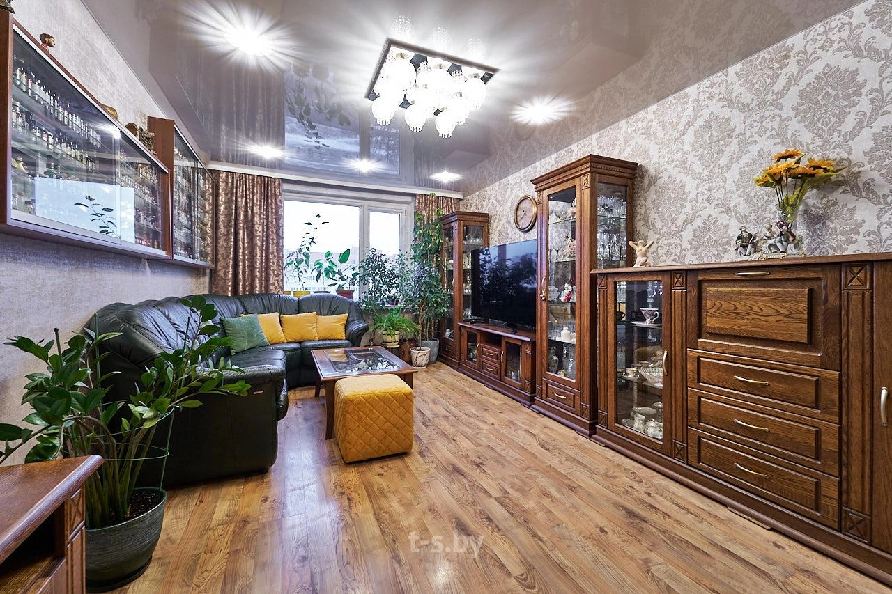 Главное фото