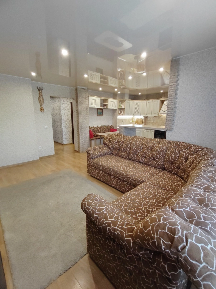 Главное фото