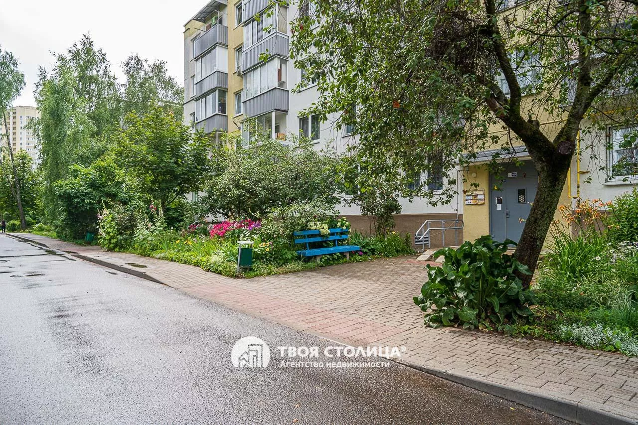  двухкомнатной квартиры