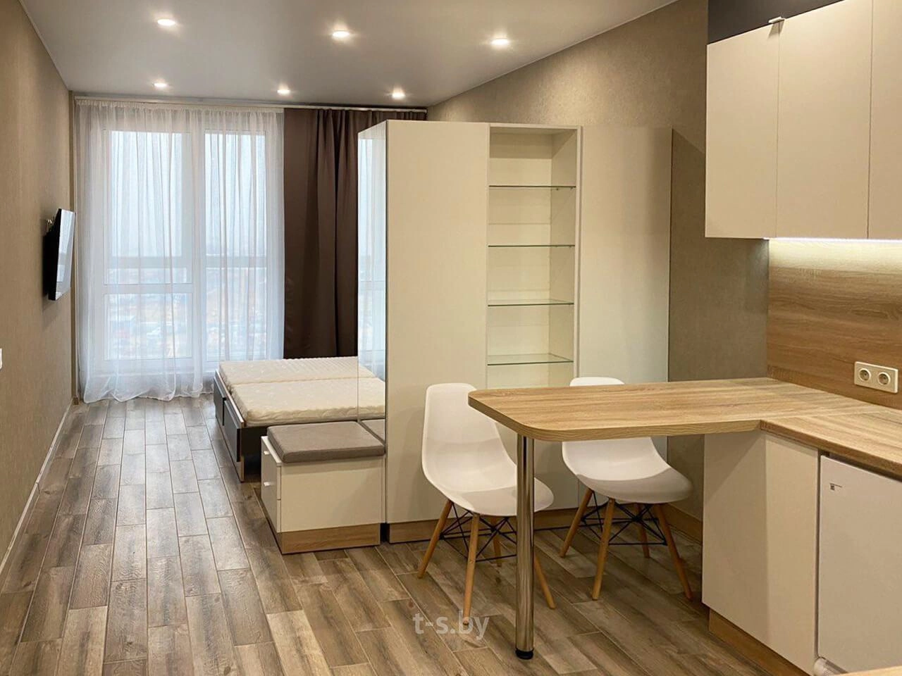 Главное фото