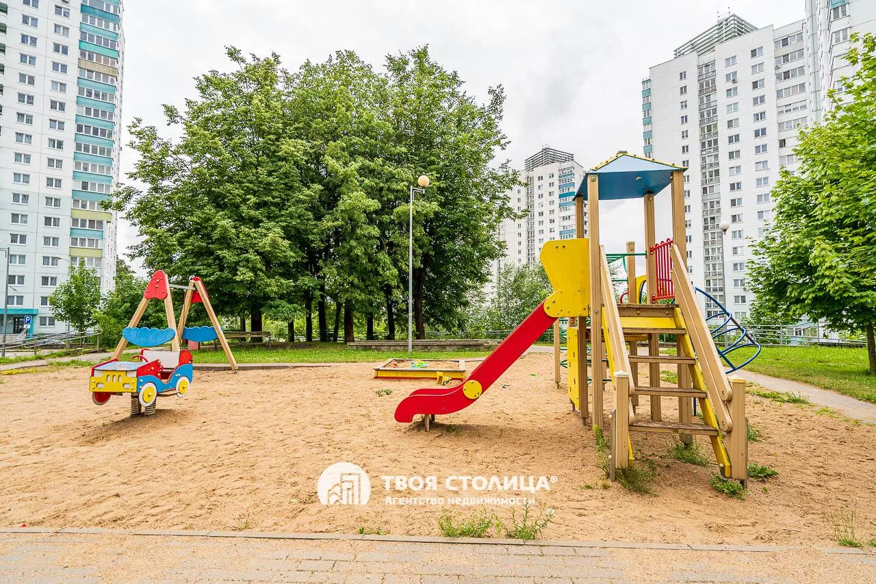  двухкомнатной квартиры