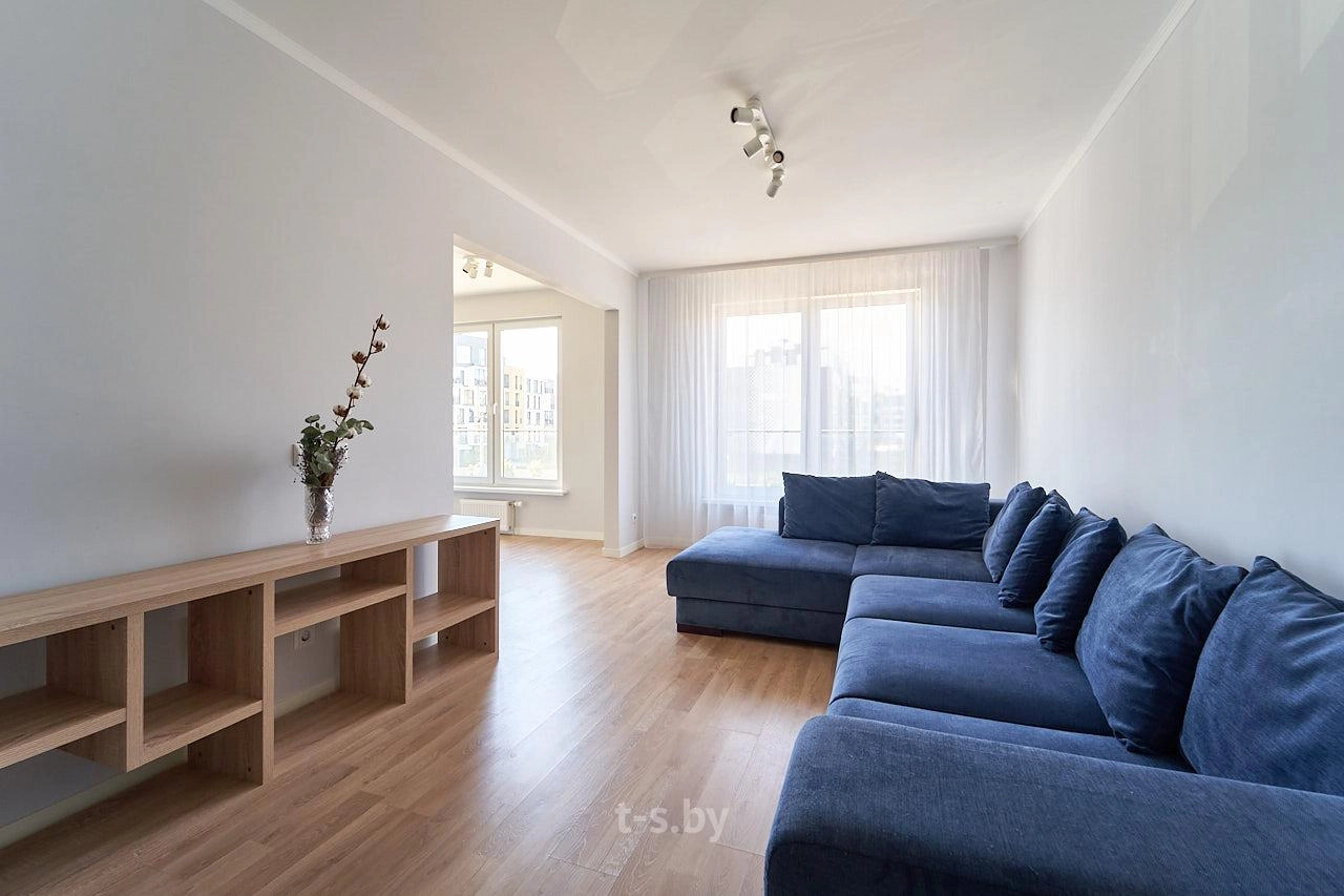 Главное фото