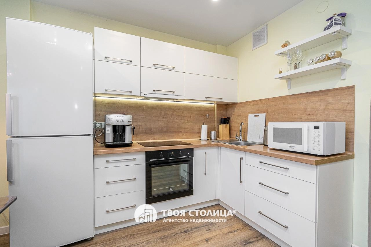 Главное фото