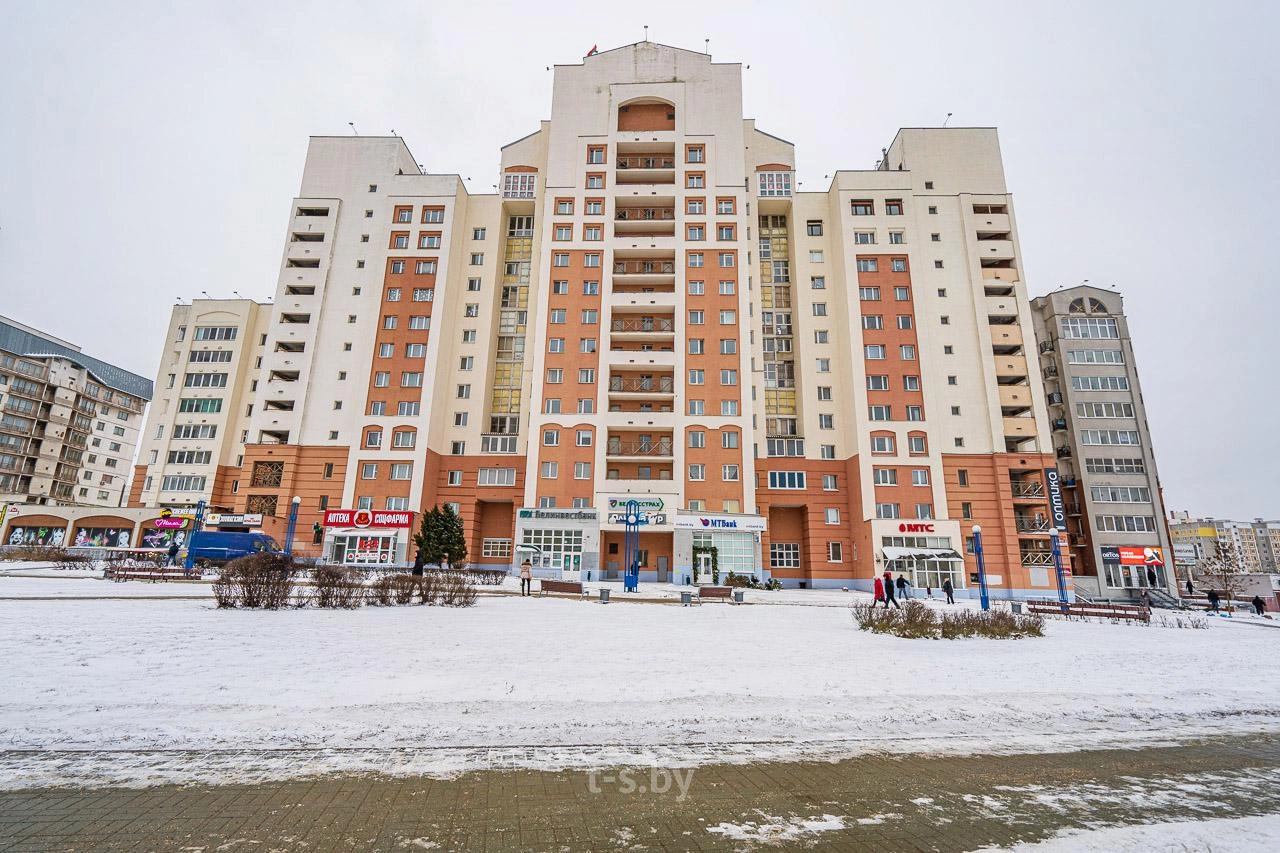 Главное фото