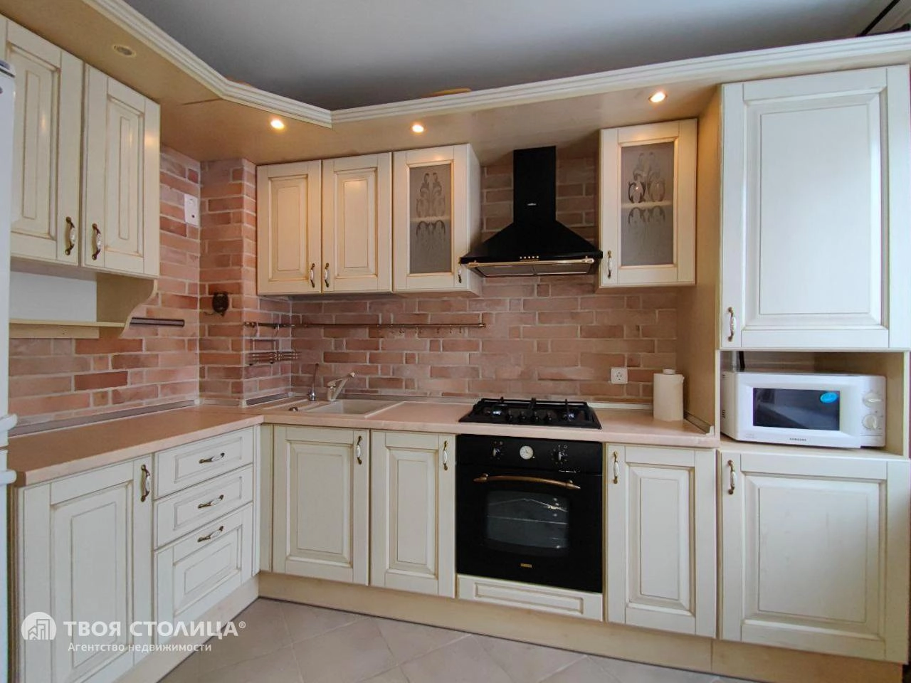 Главное фото