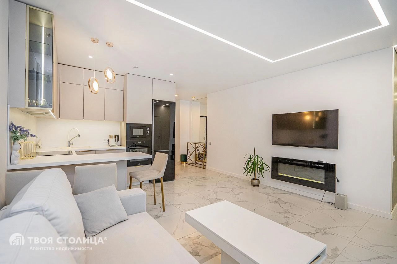 Главное фото