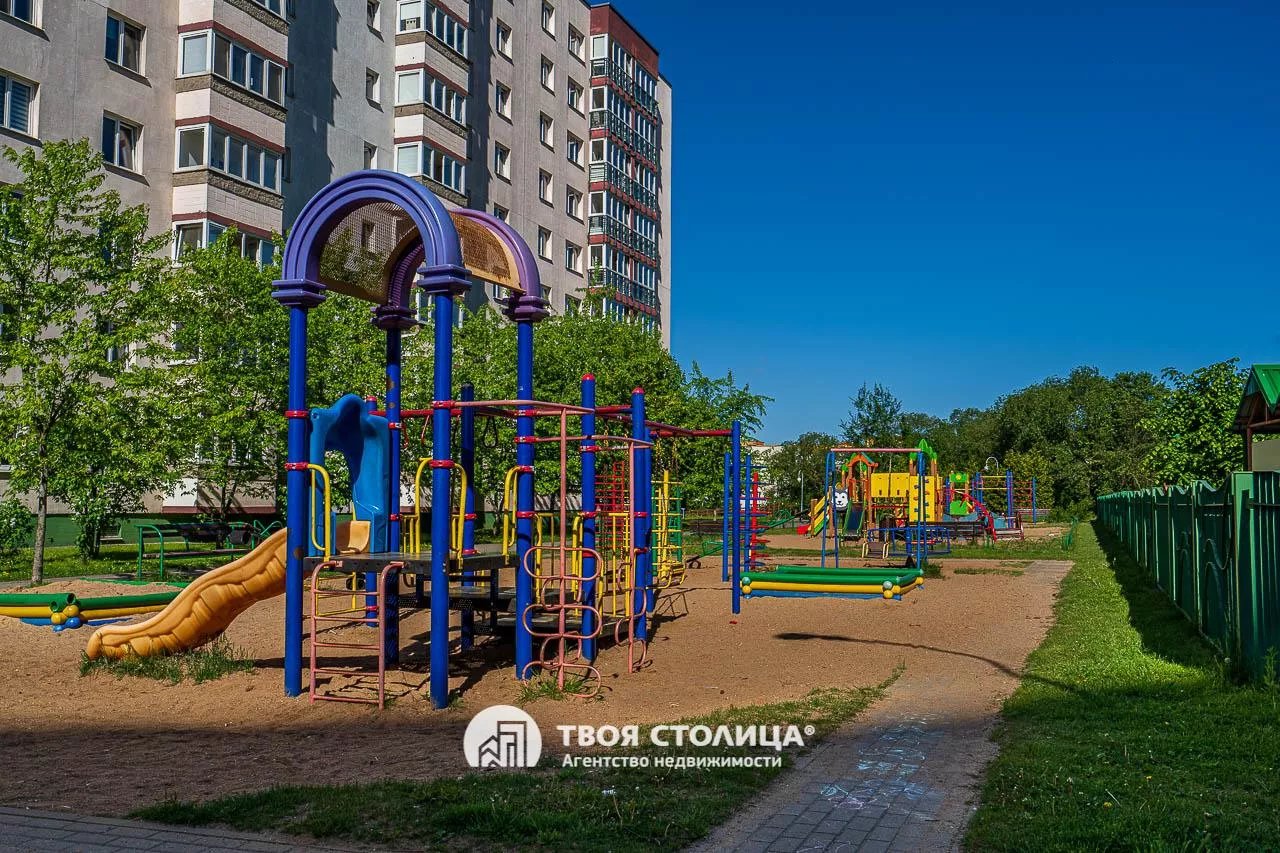  двухкомнатной квартиры