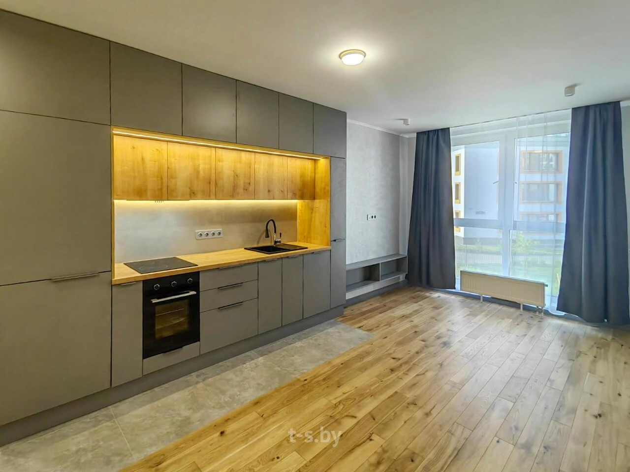 Главное фото