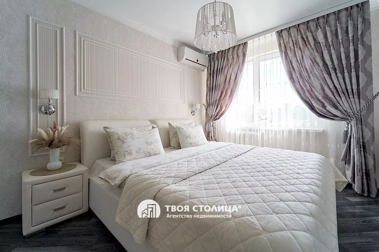  трехкомнатной квартиры