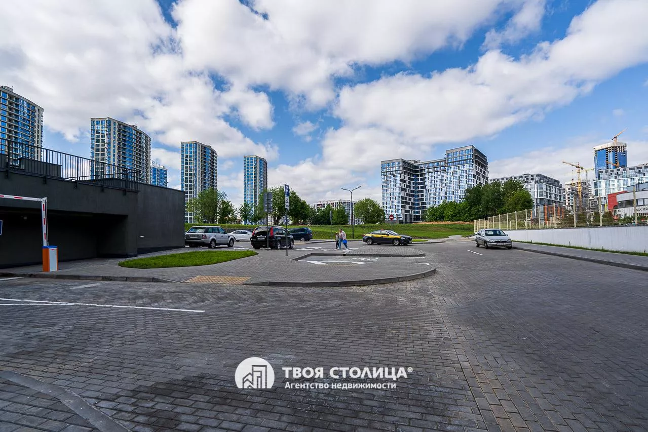  однокомнатной квартиры