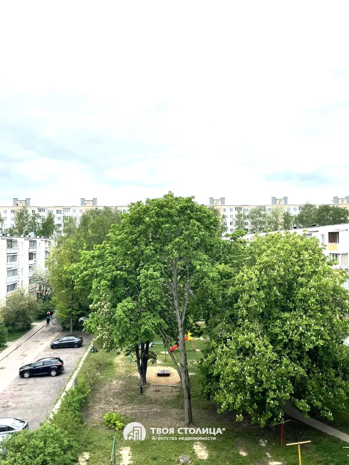  двухкомнатной квартиры