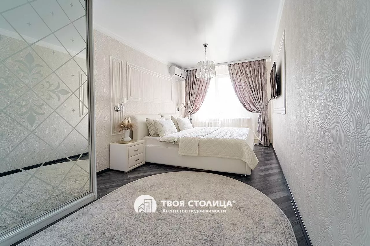  трехкомнатной квартиры