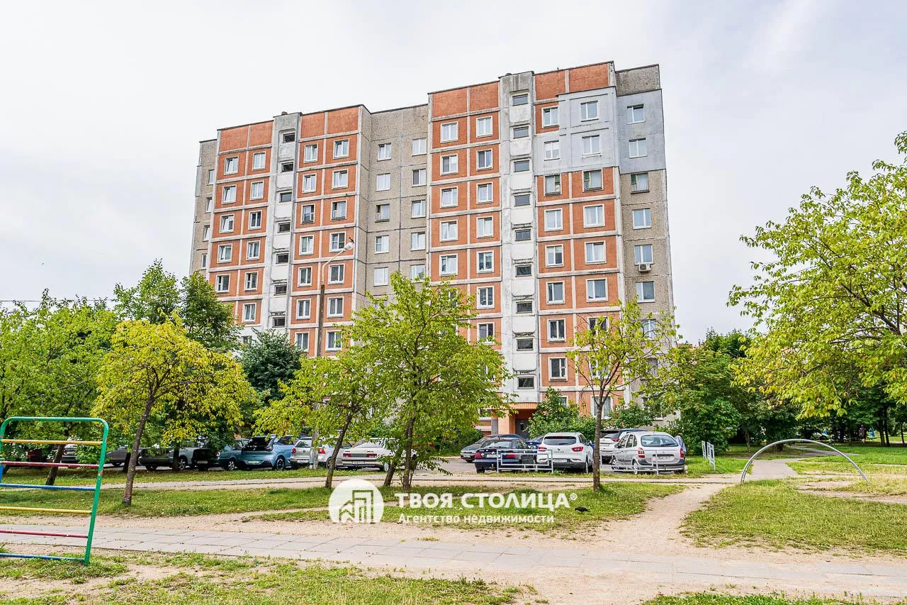  двухкомнатной квартиры