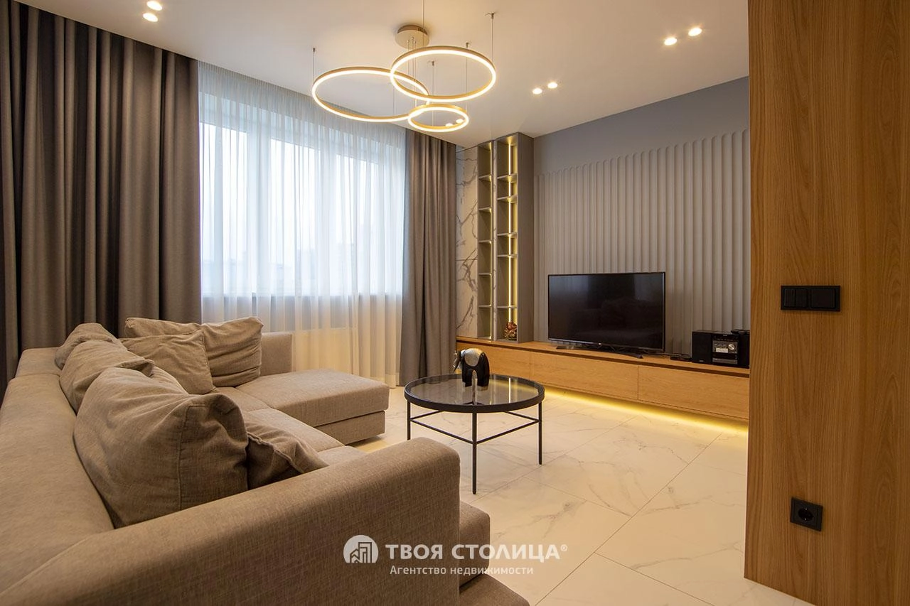 Главное фото