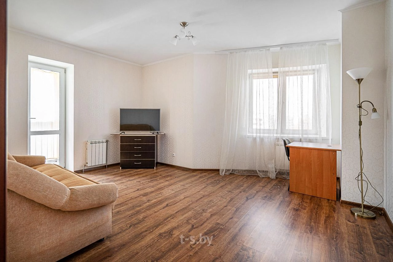 Главное фото