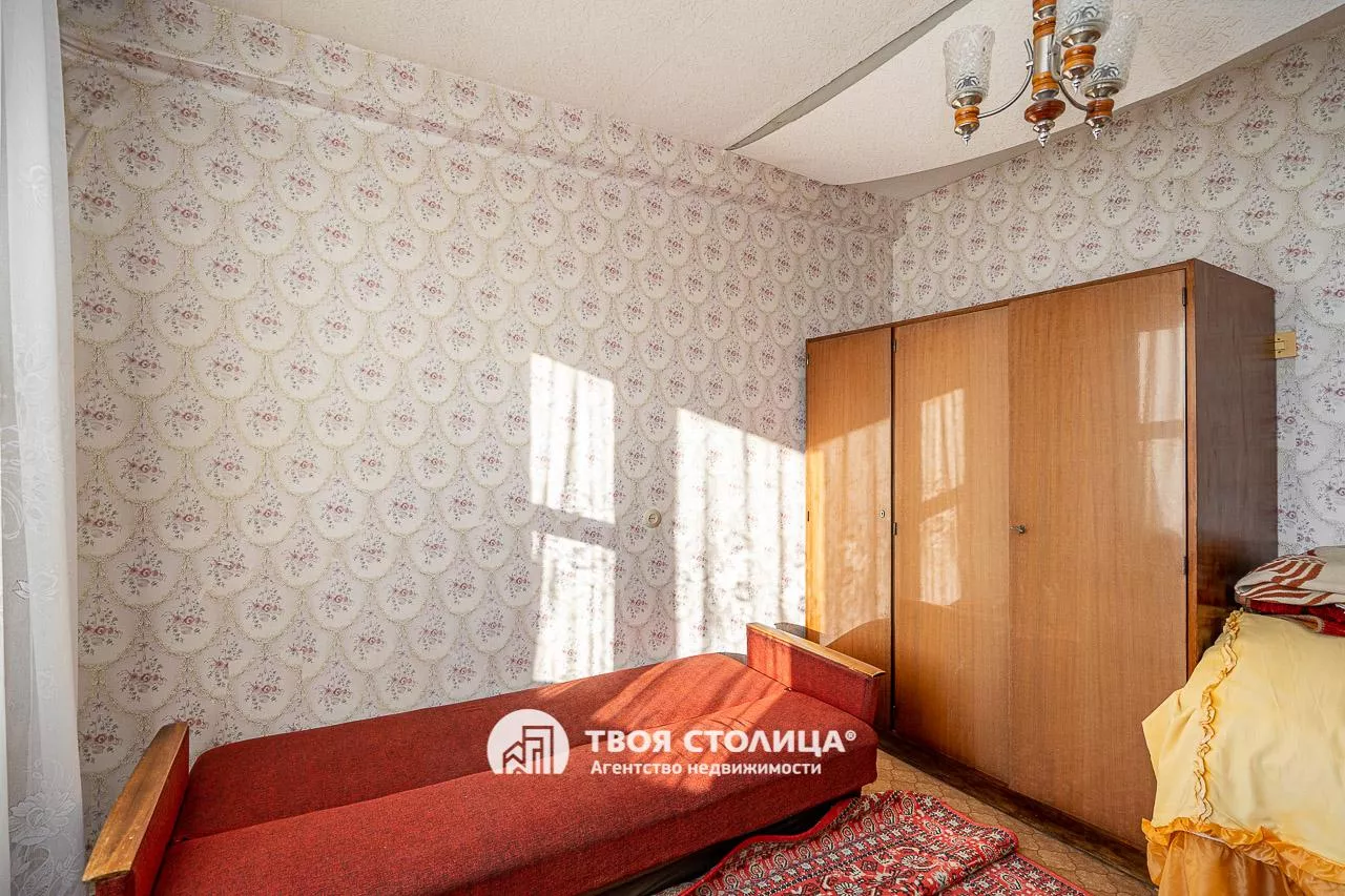  трехкомнатной квартиры