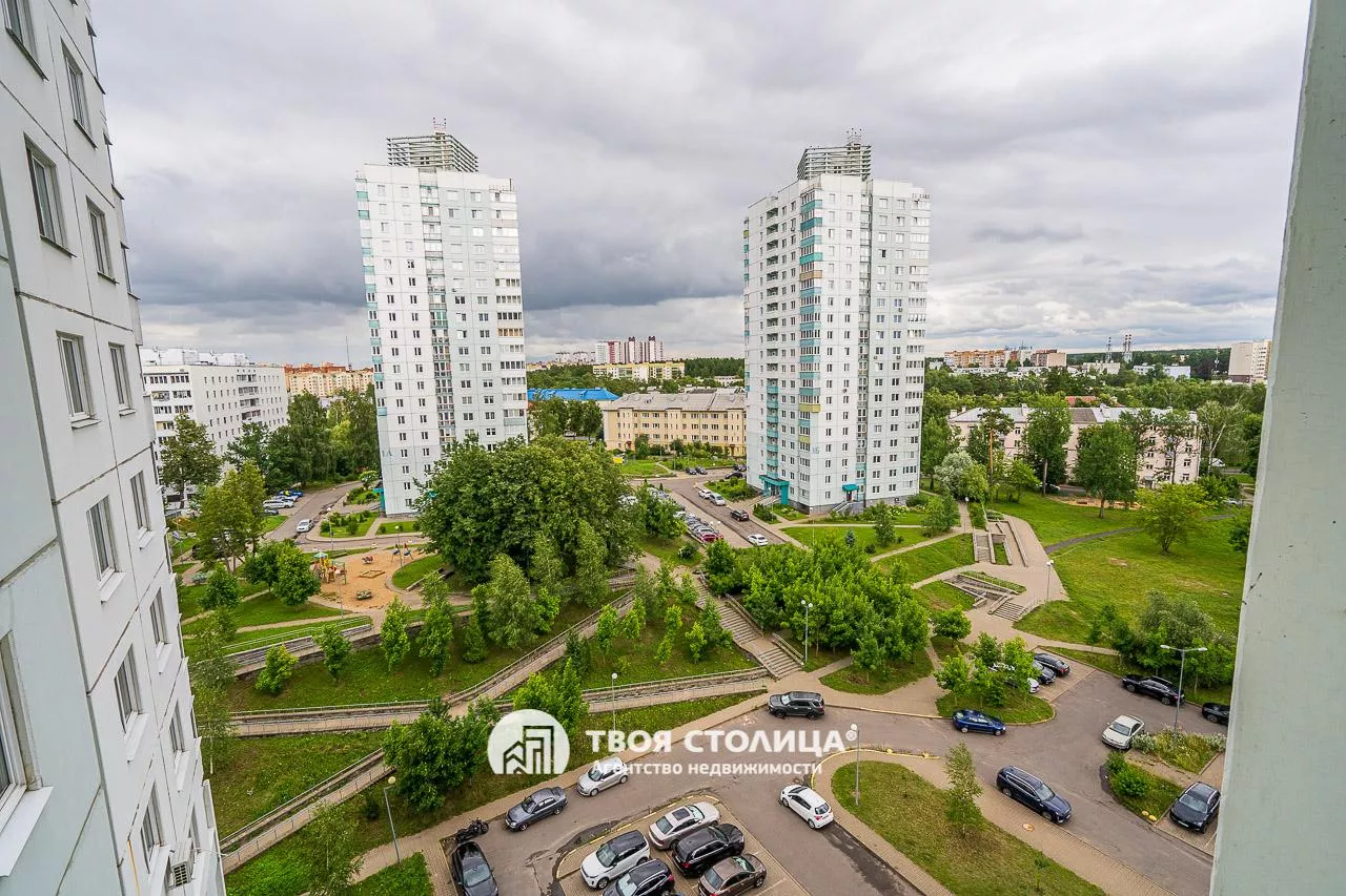  двухкомнатной квартиры