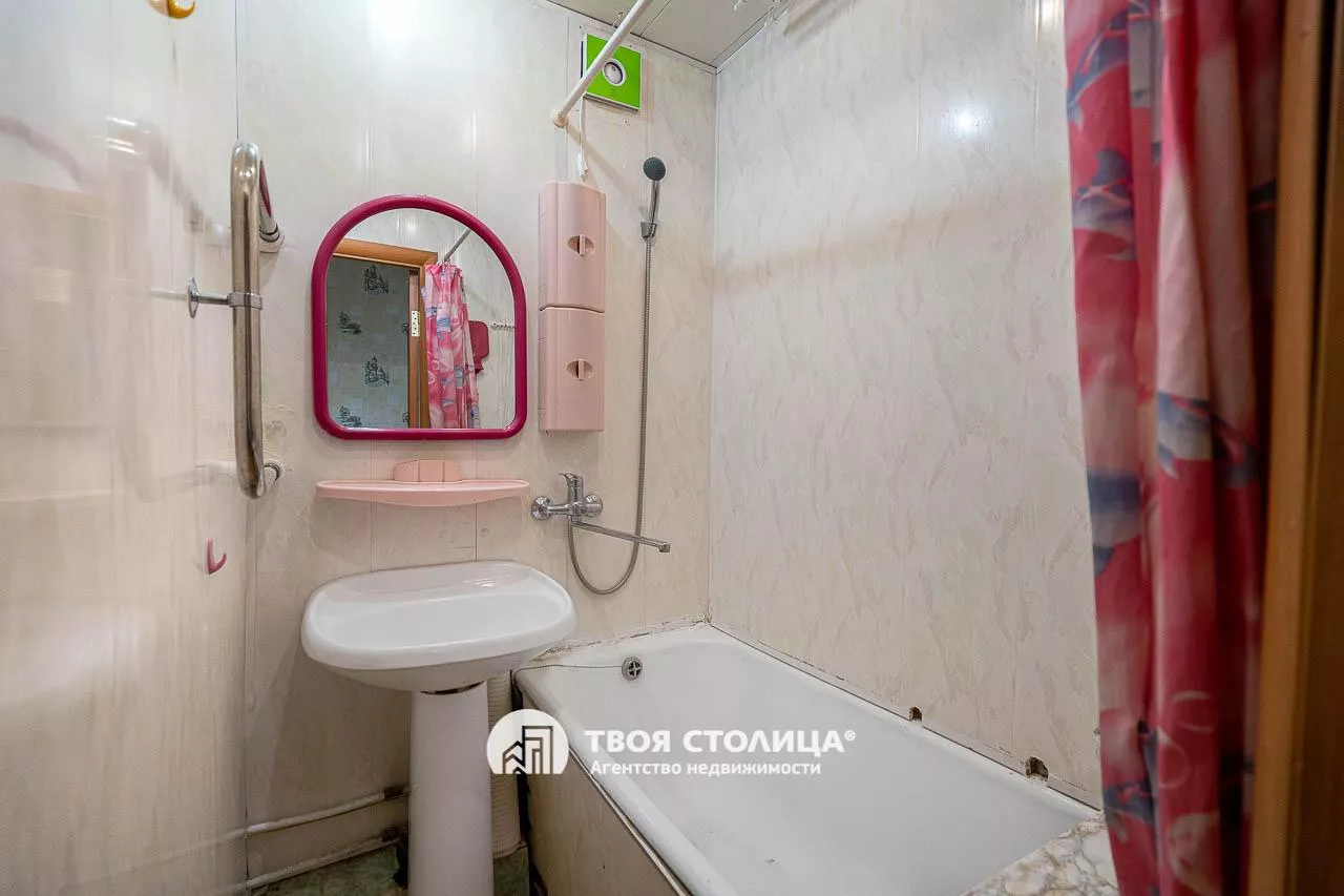  двухкомнатной квартиры