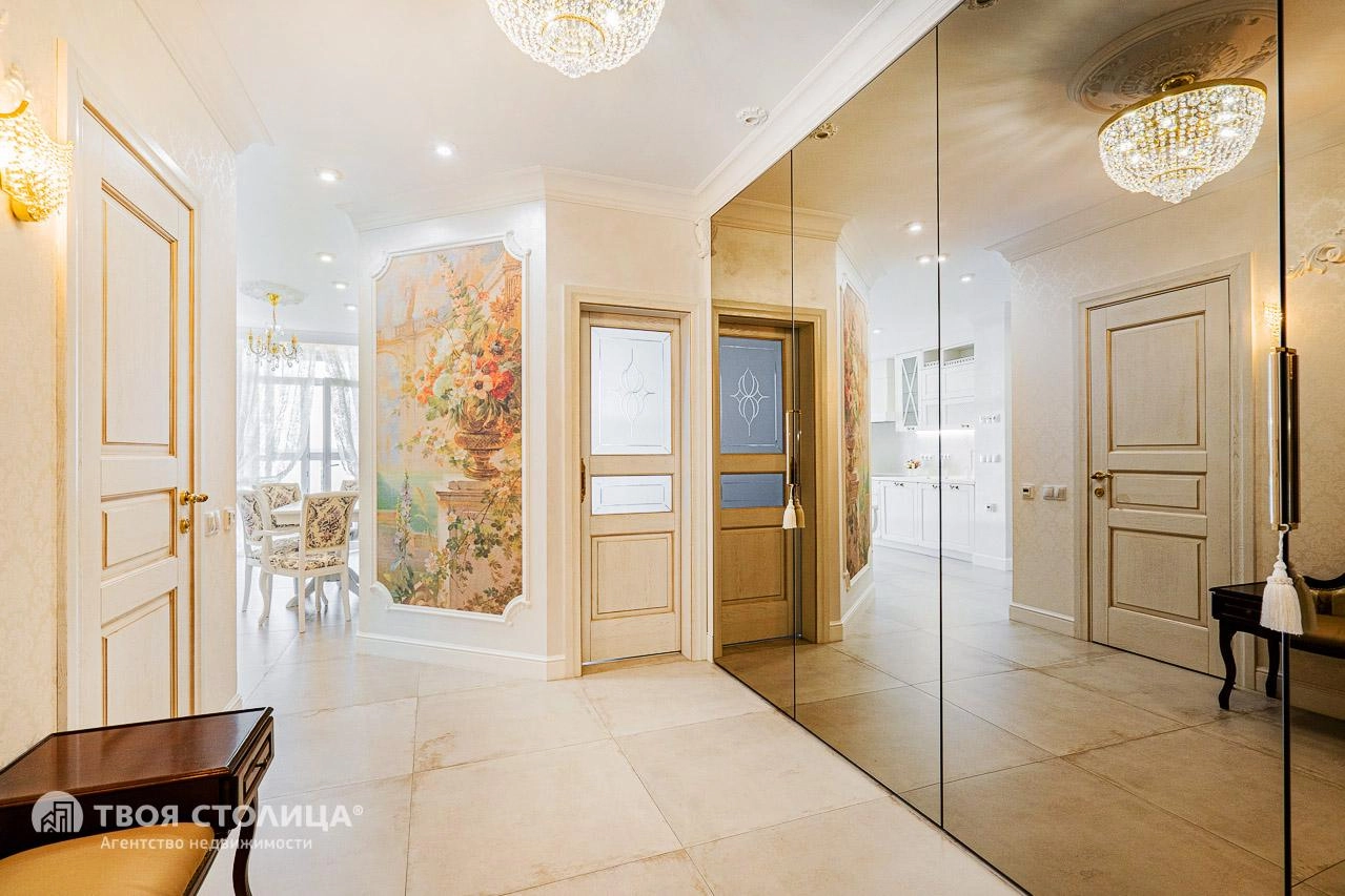 Главное фото