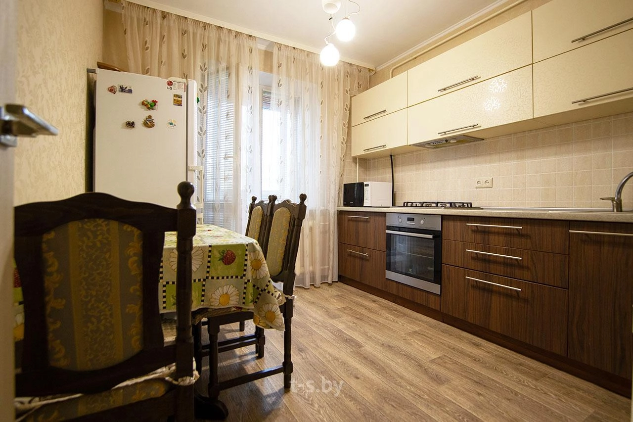 Главное фото