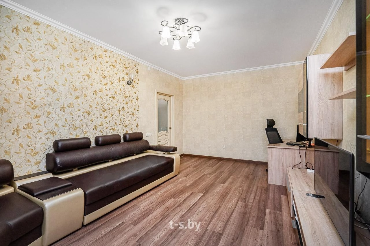 Главное фото