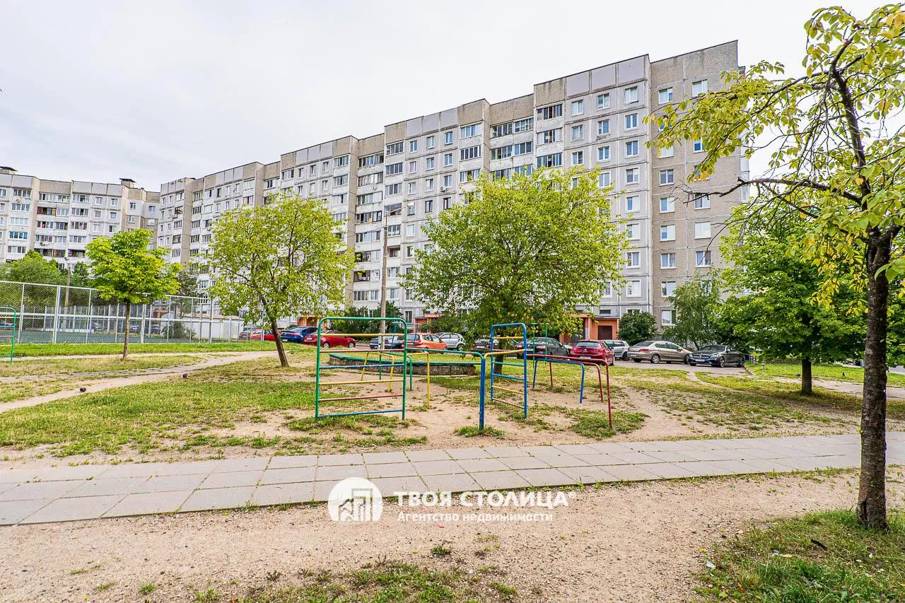  двухкомнатной квартиры