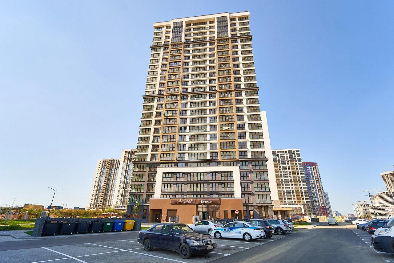 Главное фото