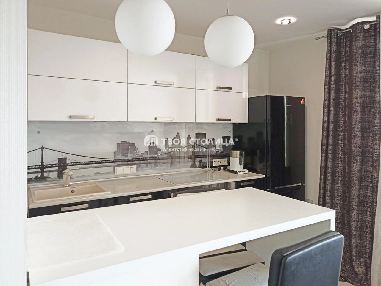 Главное фото