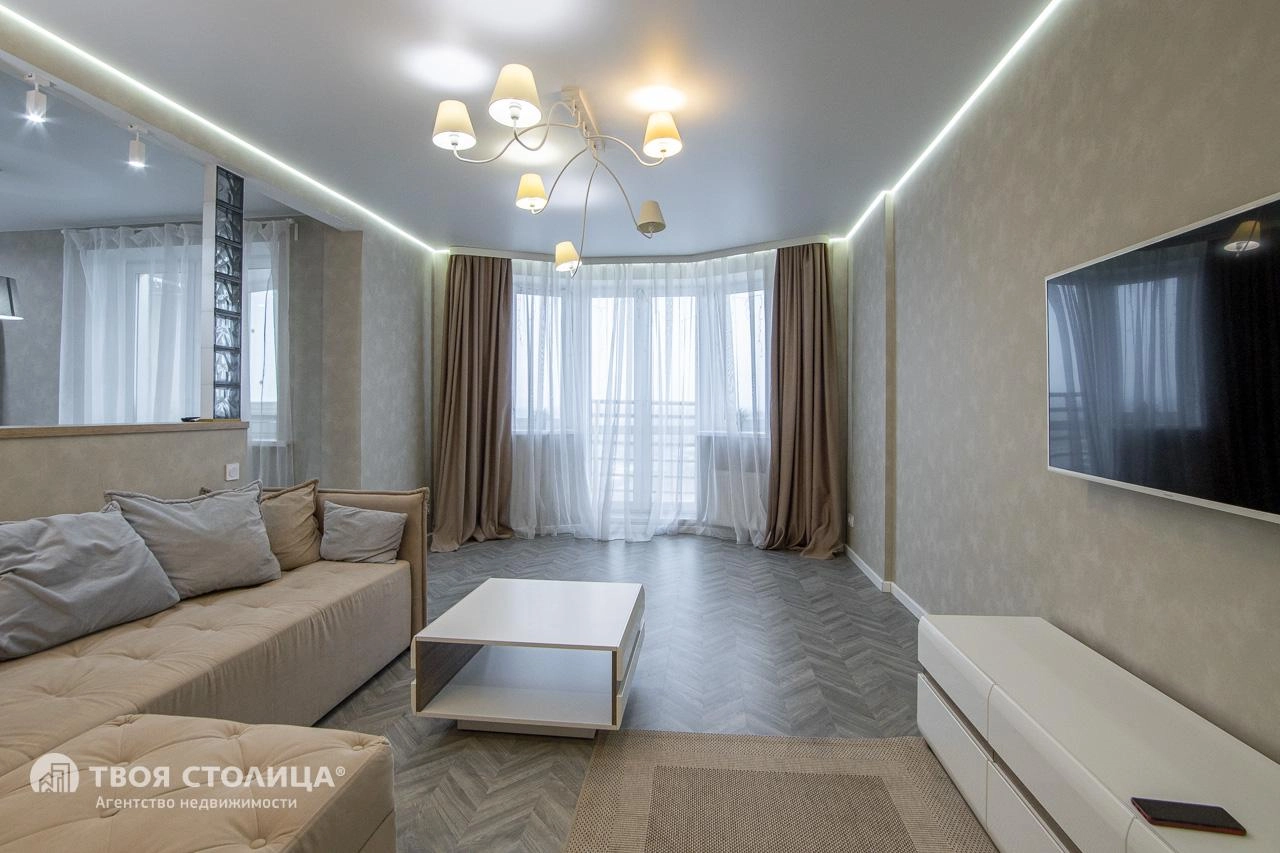 Главное фото