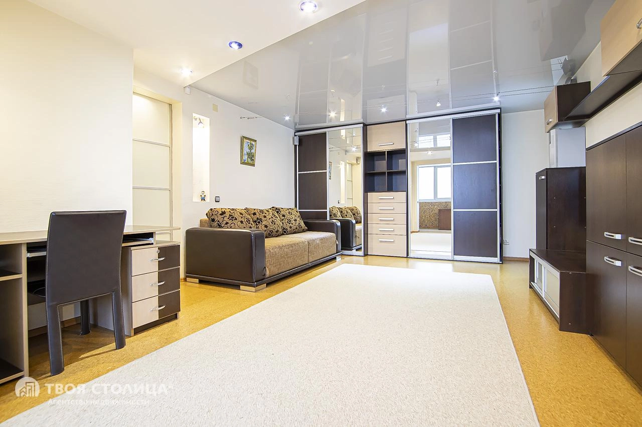 Главное фото