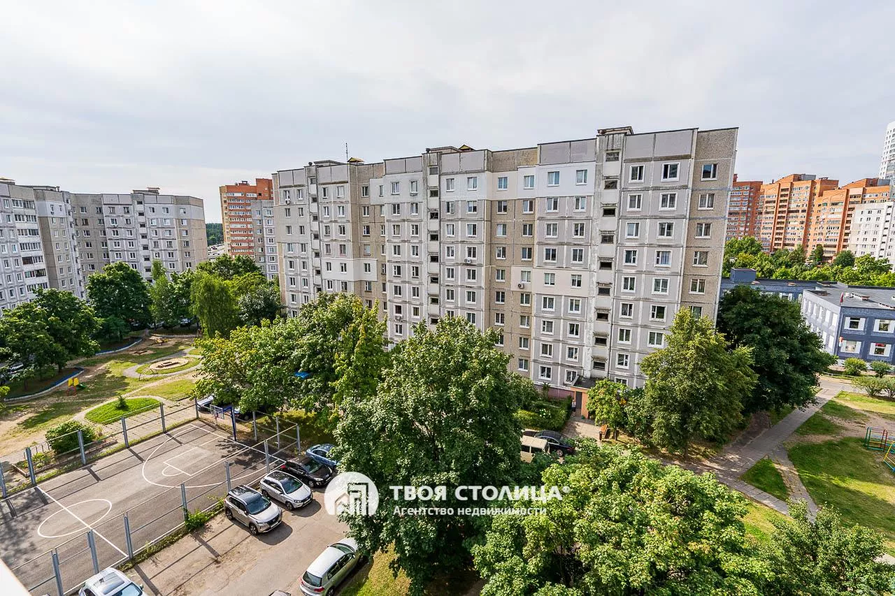 двухкомнатной квартиры