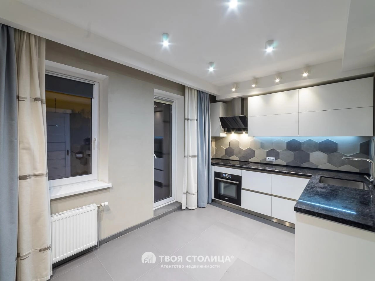 Главное фото